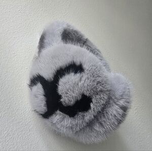 Gray and Black Women's Fur Ear Mittens